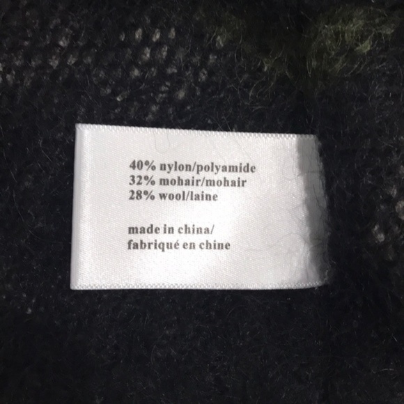 Pam & Gela Women's Wavy Stripe Sweater - Picture 3 of 5